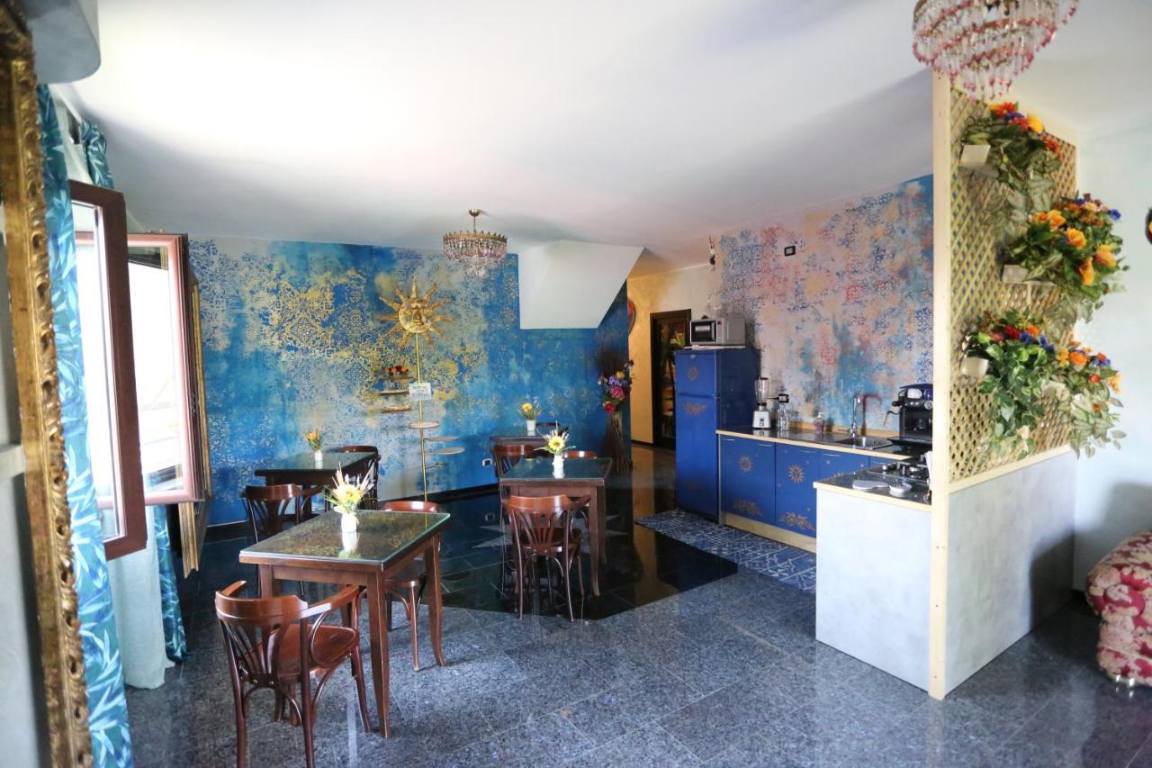 B & B L'Almanacco San Martino in Strada Exteriör bild
